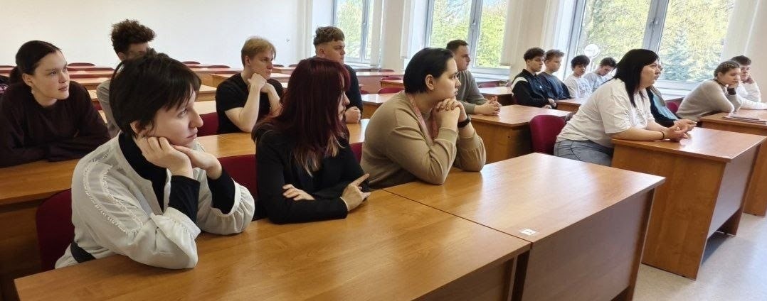 Встреча с выпускником Данилом Шешолко